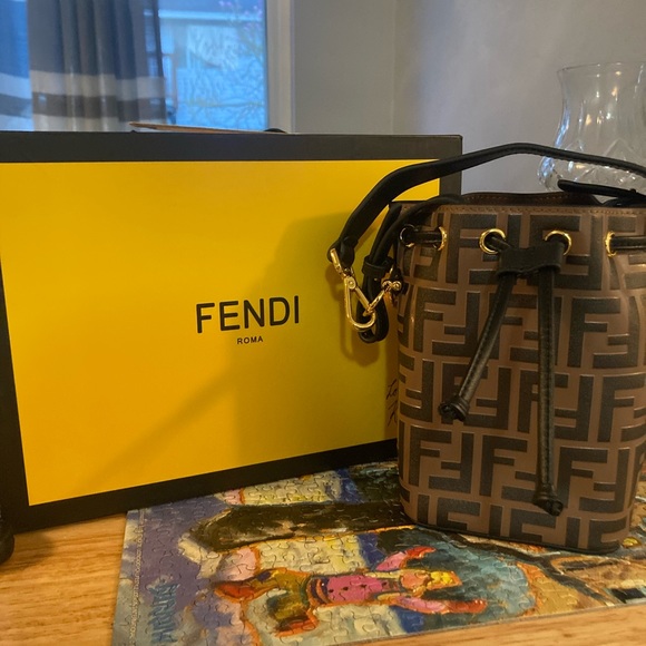 Fendi Bucket Bag. Never been used before.  Perfect condition.  Authentic. - Picture 1 of 8
